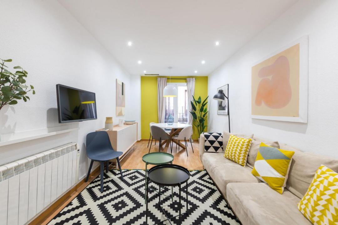 Apartment 2 Bedrooms 2 Bathrooms Furnished - Malasana Madrid